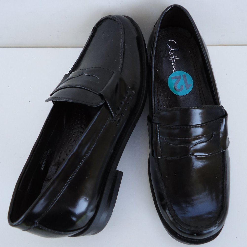 SIZE 12. NWOB. COLE HAAN "Pinch Penny" leather loafers.